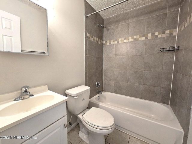 9614 FLECHETTE Avenue, Jacksonville, FL 32208