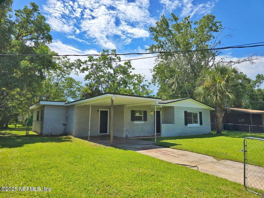 9614 FLECHETTE Avenue, Jacksonville, FL 32208