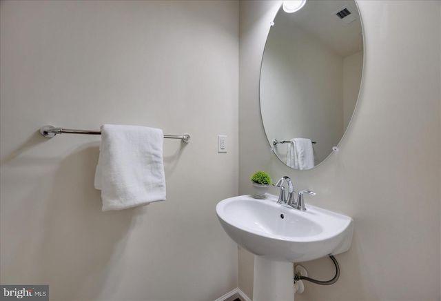 7834 SUNHAVEN WAY, Severn, MD 21144