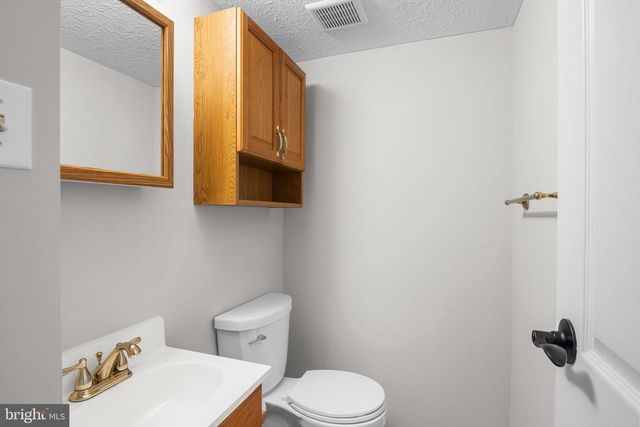 7807 BREEZY DOWN TER, Rockville, MD 20855