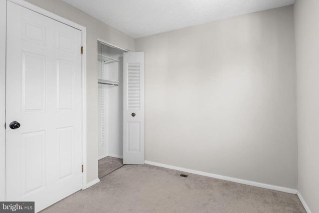 7807 BREEZY DOWN TER, Rockville, MD 20855