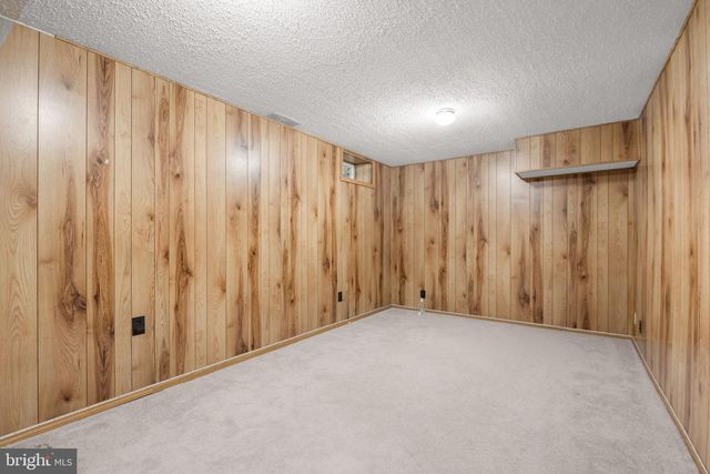 7807 BREEZY DOWN TER, Rockville, MD 20855
