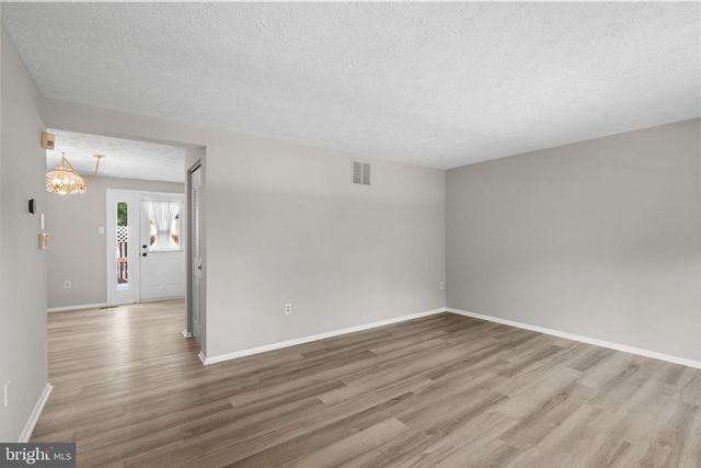 7807 BREEZY DOWN TER, Rockville, MD 20855