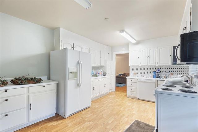 199 Prospect Street, Roswell, GA 30075