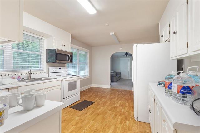 199 Prospect Street, Roswell, GA 30075