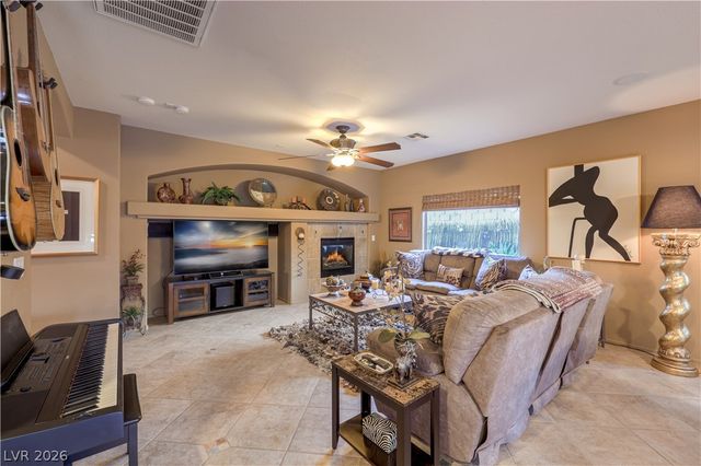 10474 Rustyville Court, Las Vegas, NV 89129