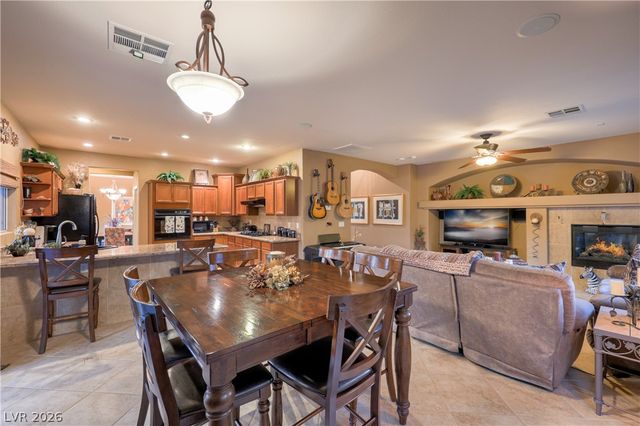 10474 Rustyville Court, Las Vegas, NV 89129