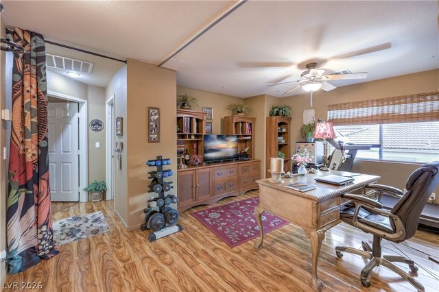 10474 Rustyville Court, Las Vegas, NV 89129
