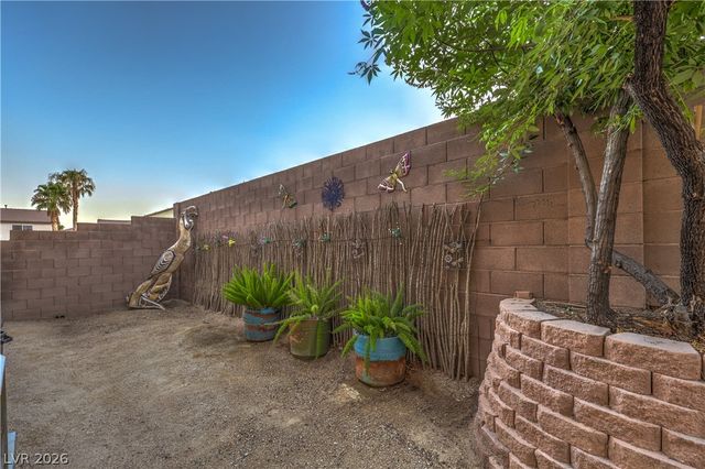 10474 Rustyville Court, Las Vegas, NV 89129