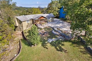 1 Dogwood Lane, Holiday Island, AR 72631