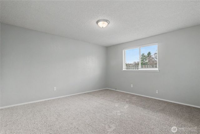 4945 Mt Tahoma Drive SE, Lacey, WA 98503