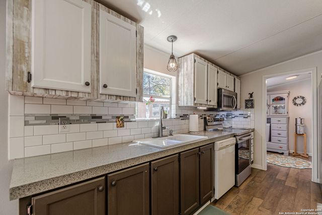 384 Placid Cove, New Braunfels, TX 78130