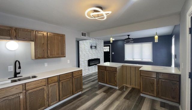 5277 N 51st BOULEVARD, Milwaukee, WI 53218