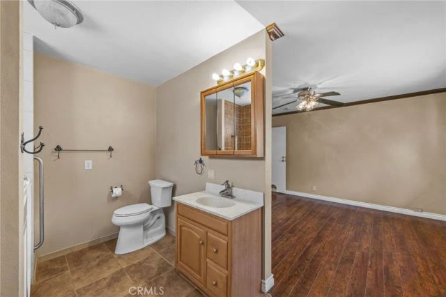 8501 Orinda Circle, Huntington Beach, CA 92647