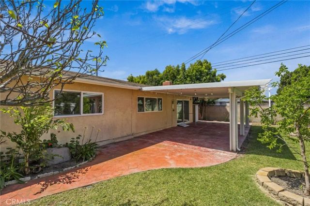 8501 Orinda Circle, Huntington Beach, CA 92647