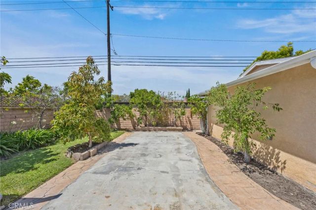 8501 Orinda Circle, Huntington Beach, CA 92647