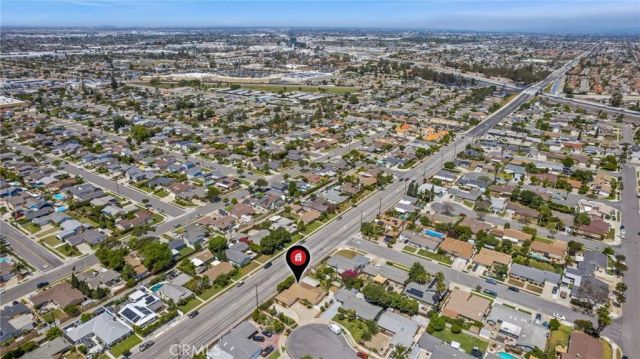 8501 Orinda Circle, Huntington Beach, CA 92647