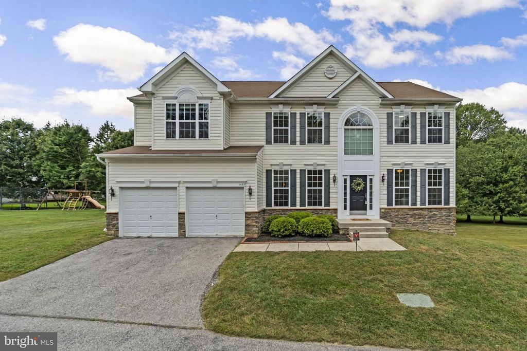 8422 HORSESHOE RD, Ellicott City, MD 21043