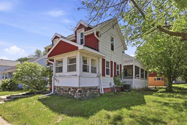 521 E CALUMET STREET, Appleton, WI 54915