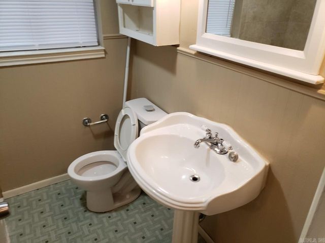 23 Belmont Dr, Little Rock, AR 72204