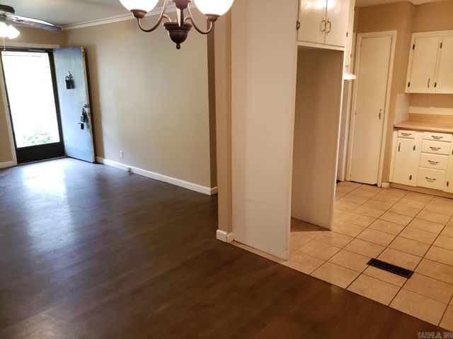 23 Belmont Dr, Little Rock, AR 72204