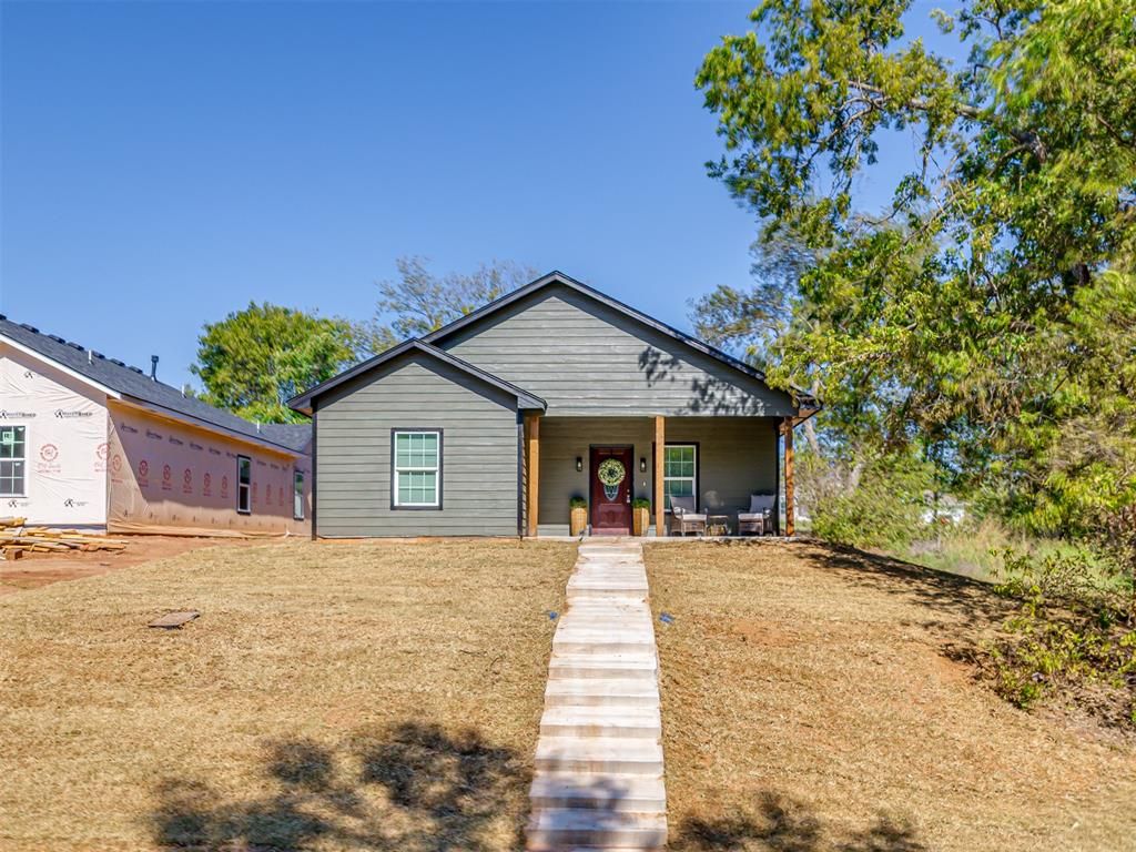 712 E Lincoln Avenue, Guthrie, OK 73044