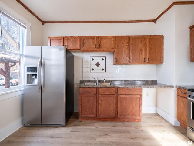 615 SUMMER Street, Pekin, IL 61554