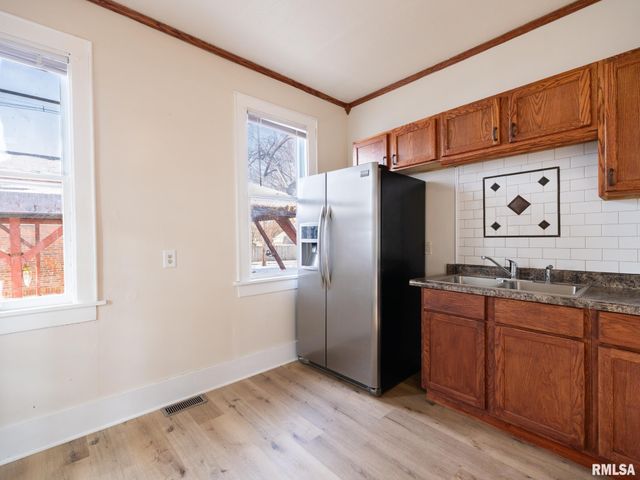 615 SUMMER Street, Pekin, IL 61554