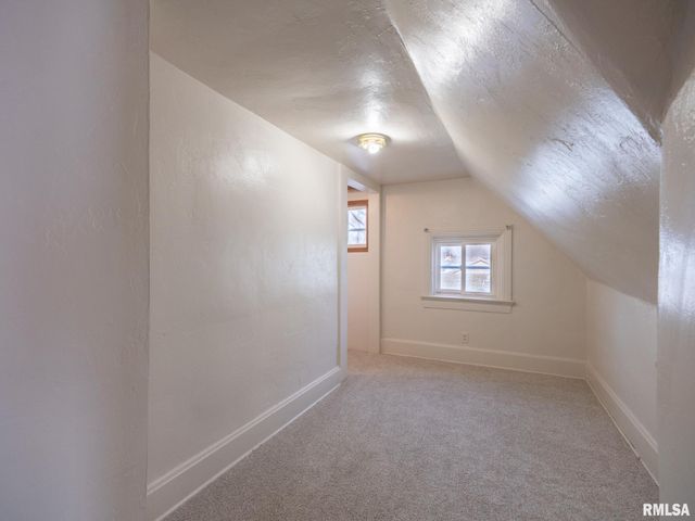 615 SUMMER Street, Pekin, IL 61554