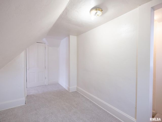 615 SUMMER Street, Pekin, IL 61554