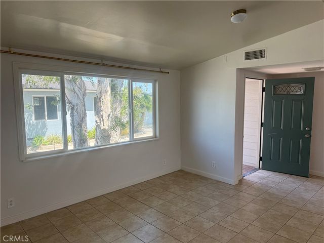 2212 Placentia Avenue A, Costa Mesa, CA 92627
