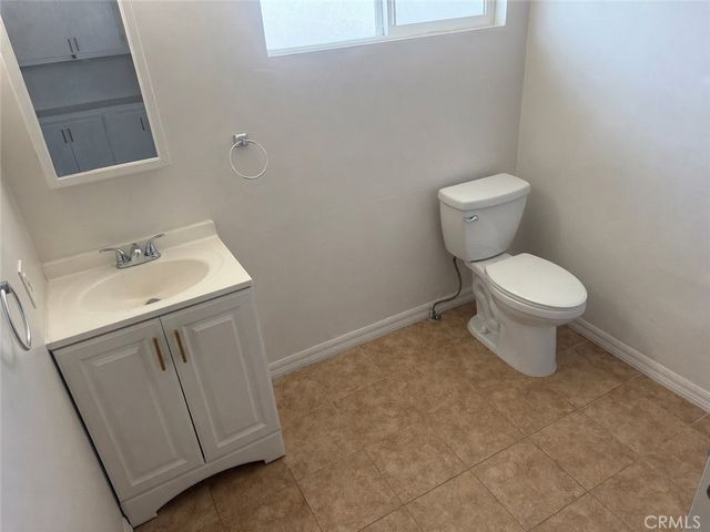 2212 Placentia Avenue A, Costa Mesa, CA 92627