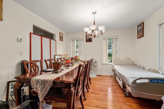 86 Oakland St, Stoughton, MA 02072