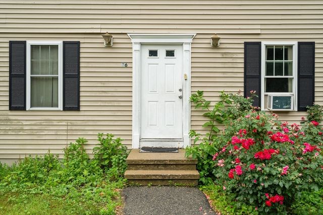 86 Oakland St, Stoughton, MA 02072