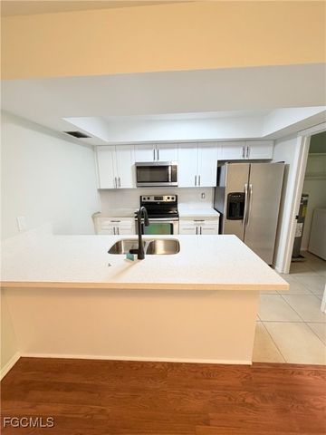 1102 SE 8TH TER B, Cape Coral, FL 33990