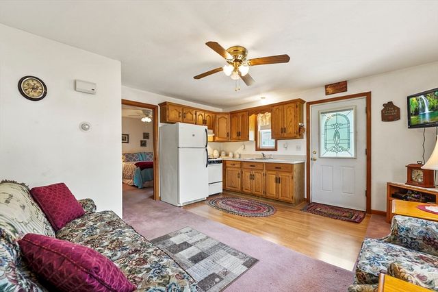 26 Marychris Drive, Hudson, MA 01749