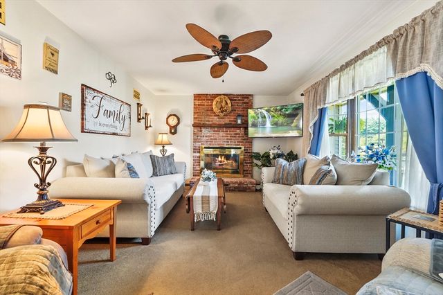 26 Marychris Drive, Hudson, MA 01749