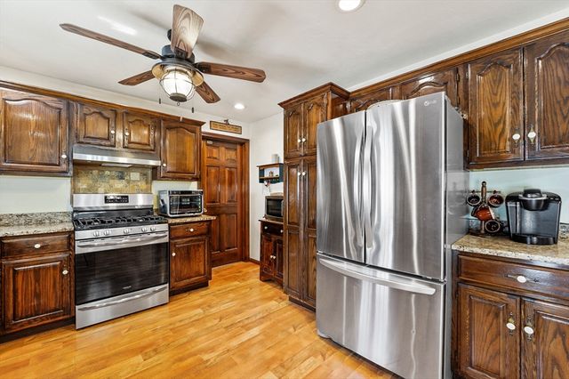 26 Marychris Drive, Hudson, MA 01749