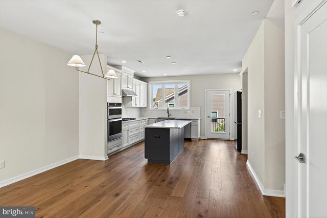 512 HOOPES LN, Media, PA 19063