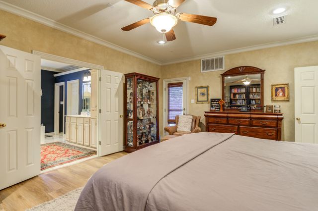 30 W Lakeshore Drive, Ransom Canyon, TX 79366