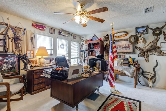 30 W Lakeshore Drive, Ransom Canyon, TX 79366