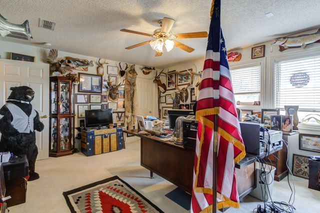 30 W Lakeshore Drive, Ransom Canyon, TX 79366