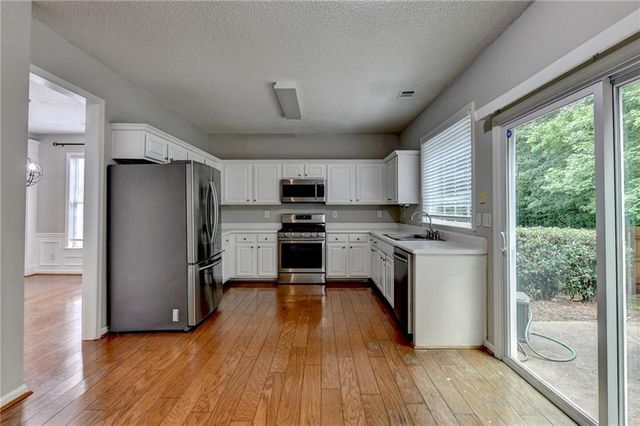 565 Alstonefield Drive, Alpharetta, GA 30004