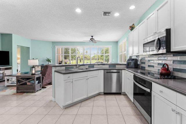 2129 RESTON Circle, Royal Palm Beach, FL 33411