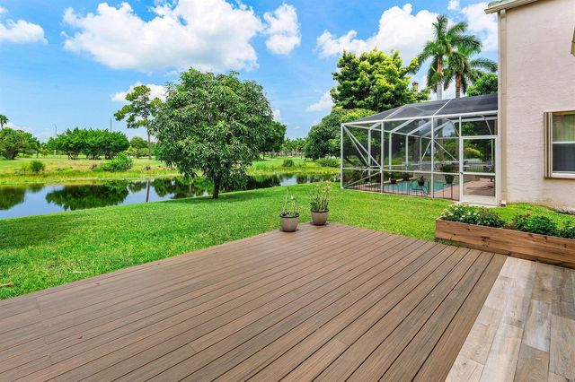 2129 RESTON Circle, Royal Palm Beach, FL 33411