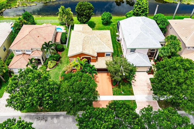 2129 RESTON Circle, Royal Palm Beach, FL 33411