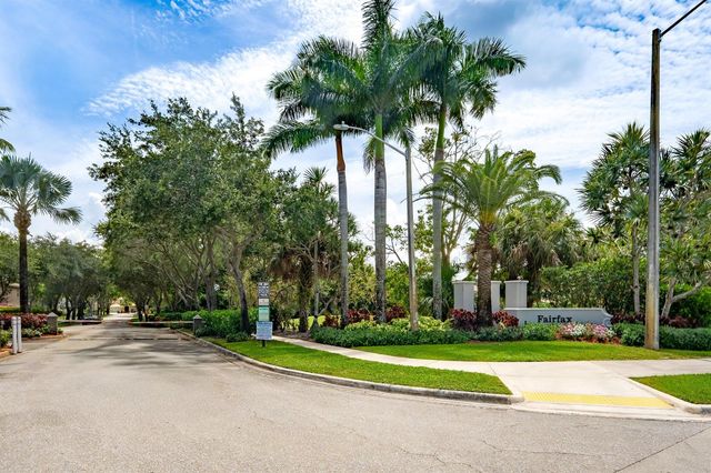 2129 RESTON Circle, Royal Palm Beach, FL 33411