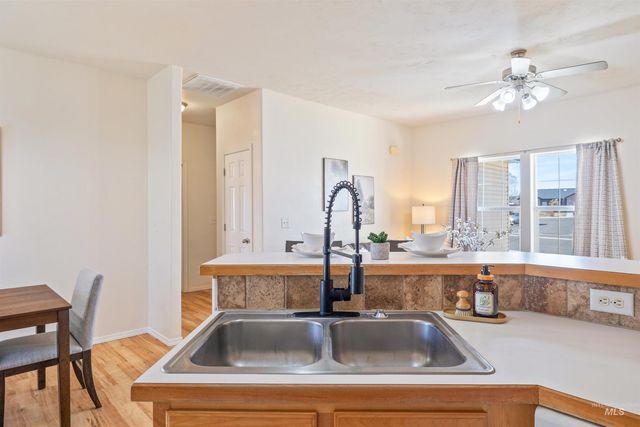 1597 Vista Dr., Twin Falls, ID 83301