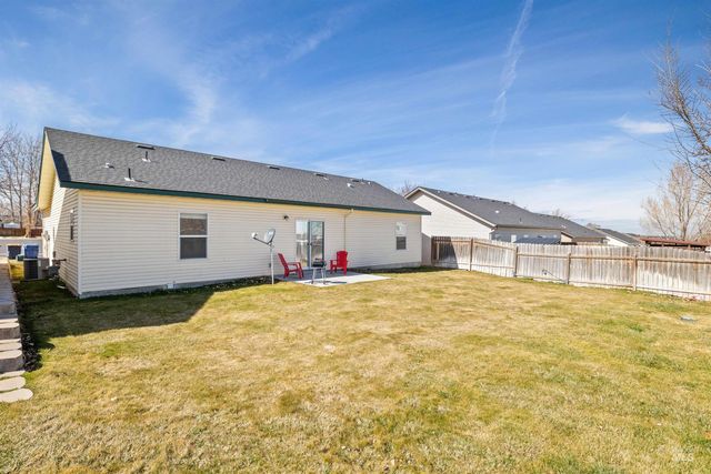 1597 Vista Dr., Twin Falls, ID 83301