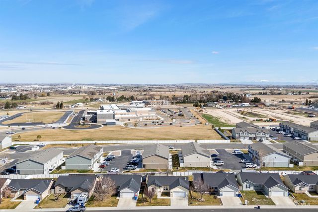 1597 Vista Dr., Twin Falls, ID 83301